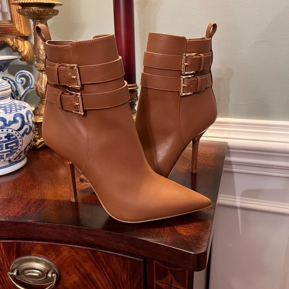 EUC Michael Kors Amal Luggage Brown Leather Stiletto Ankle Bootie Boots Size 7.5 - Picture 3 of 9